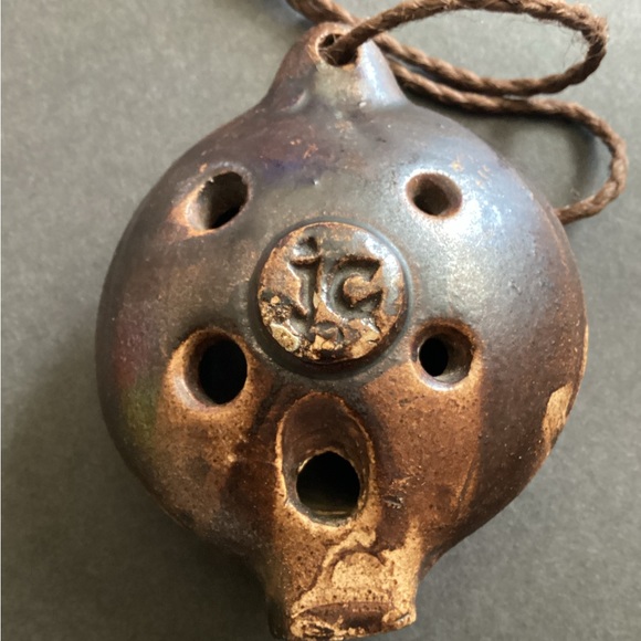 Vintage clay/pottery (Fairy Ocarina ) musical 5 hole flute - Picture 3 of 13
